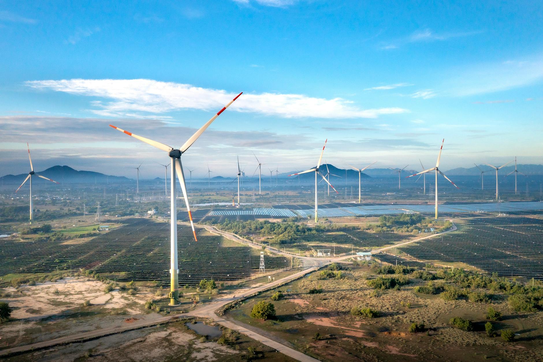 Solar panels - Akron - Image 1