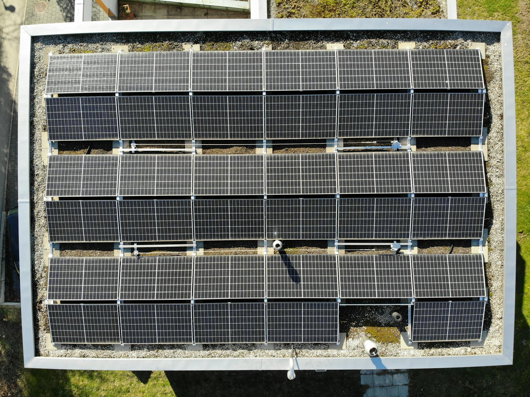 Solar panels - Solar Inverter Installation - Image 2