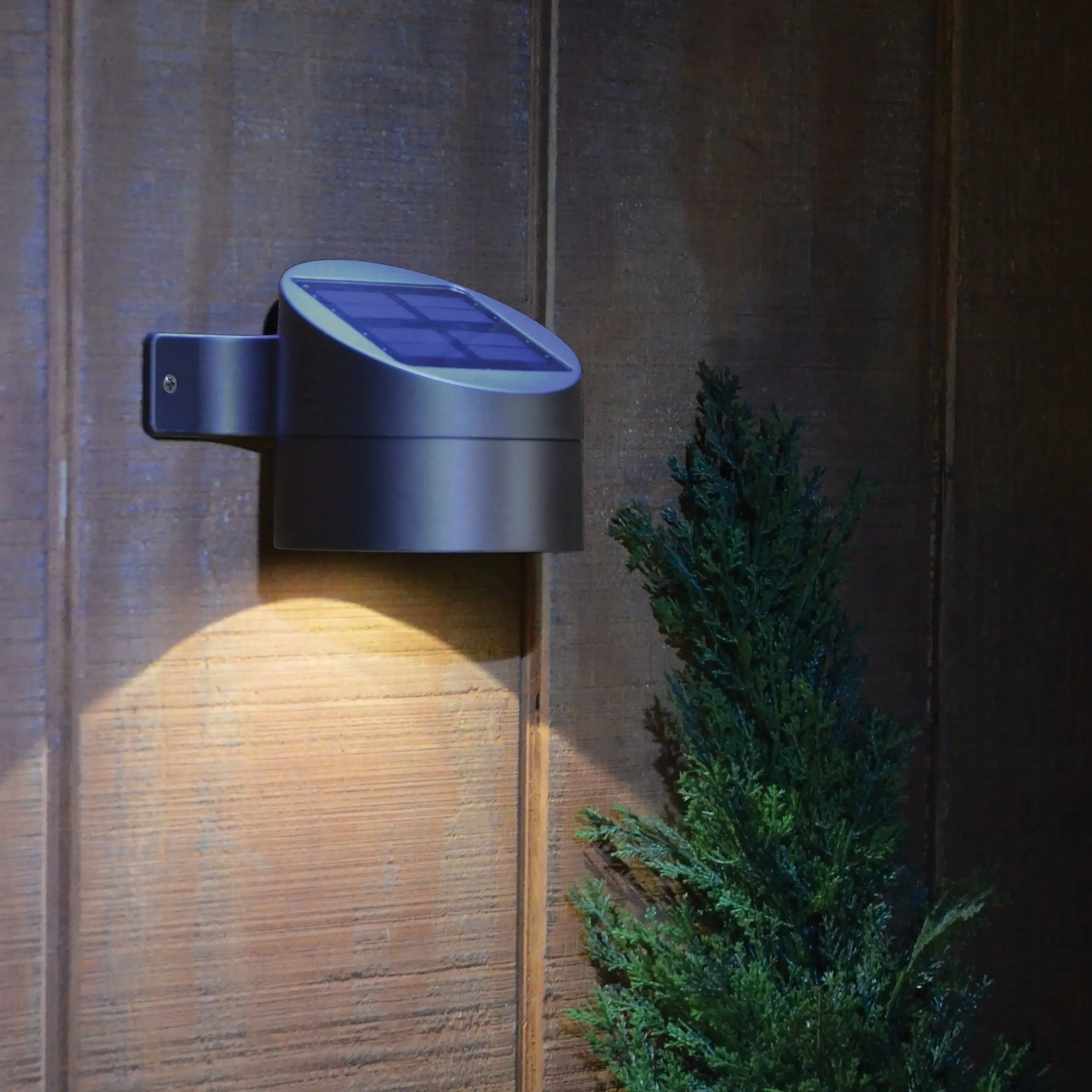 10 Advantages of Solar powered wall lights outdoor