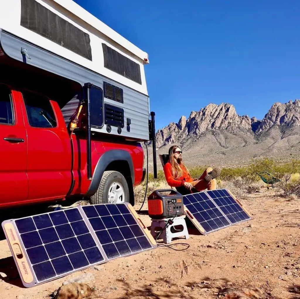 10 Best Portable Solar Panels for RV 2022