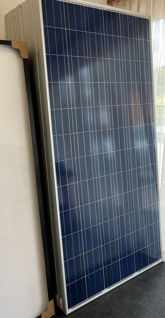 10 x Solar Panel