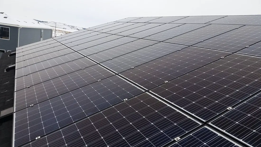 3 types of solar panel systems â RenovationFind Blog