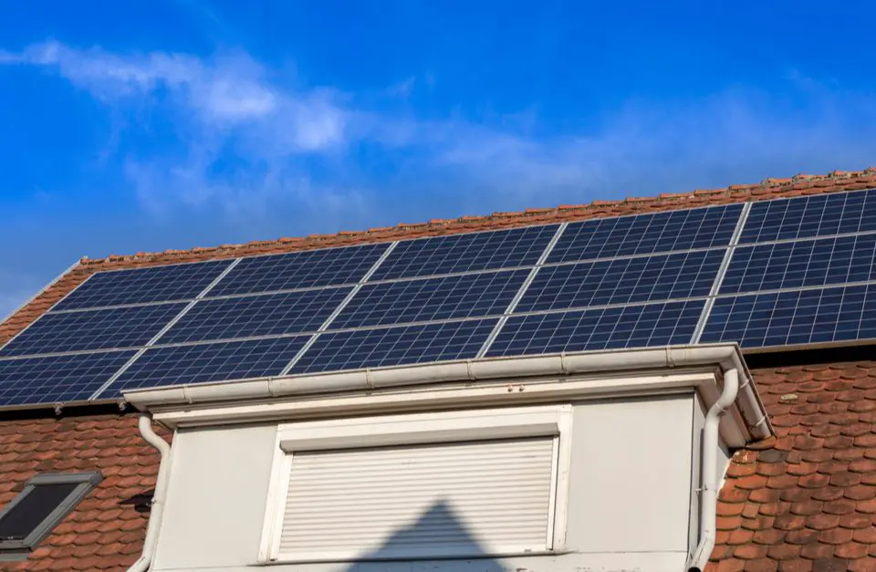 Benefits of Installing Solar Panels at Home