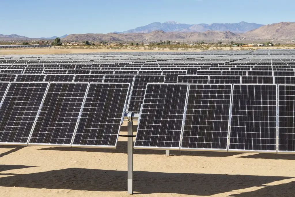 California Produces So Much Solar Energy, It Has to Pay ...