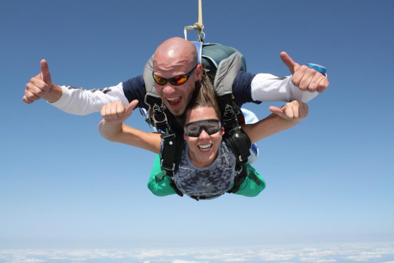 Can You Skydive Alone for Your First