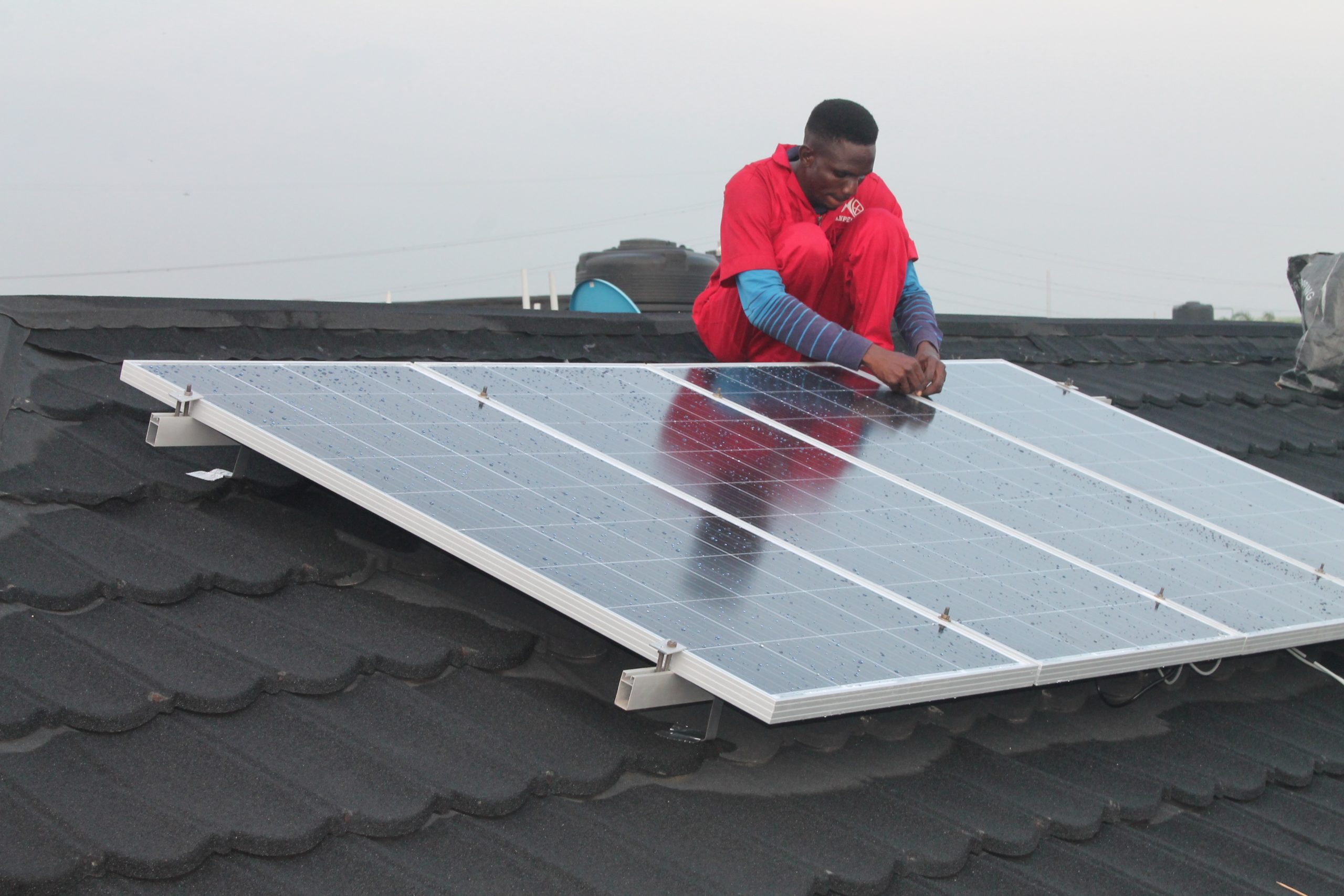Cleaning and Maintenance Tips for Solar Panels, all you need to know