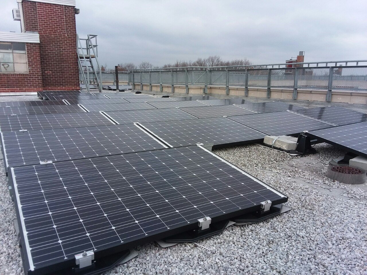 Con Edison &  Partners Placing Solar Panels on NYC Housing ...