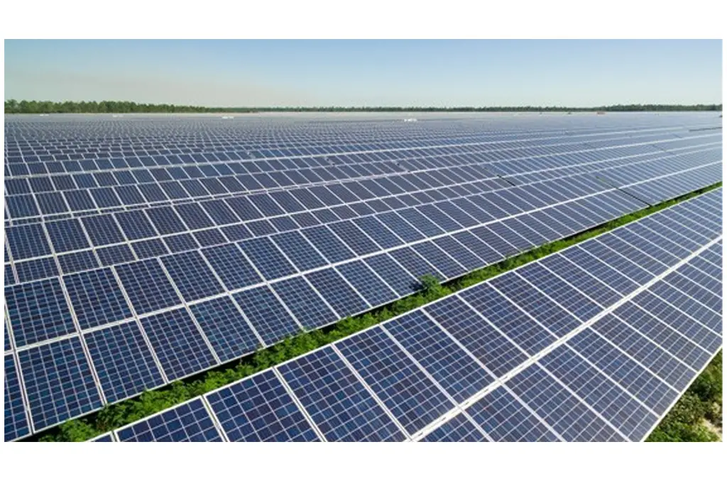 FPL builds massive solar center in Southwest Florida to ...