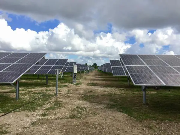 FPL Previews New Solar Farm In West Kendall