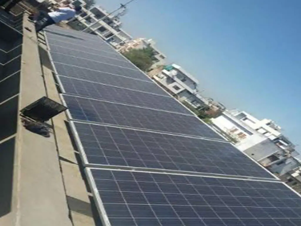 Height norms eased to encourage rooftop solar panels ...