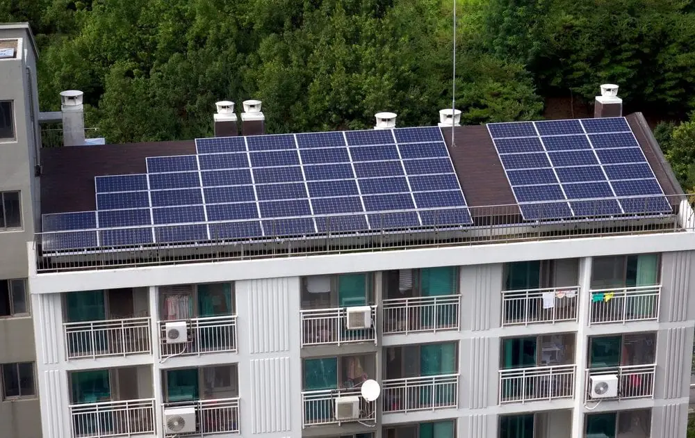 How Landlords Benefit from Solar Arrays on Apartment Buildings ...