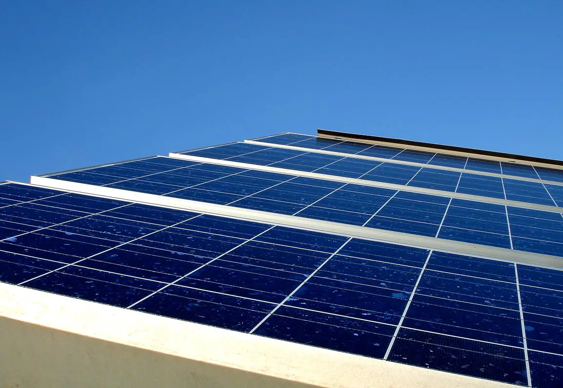 How Long Do Solar Panels Last?  Solar Tribune