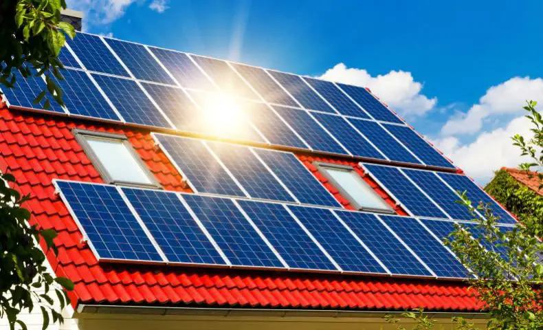 How Long Will My Solar Panels Last? · HahaSmart