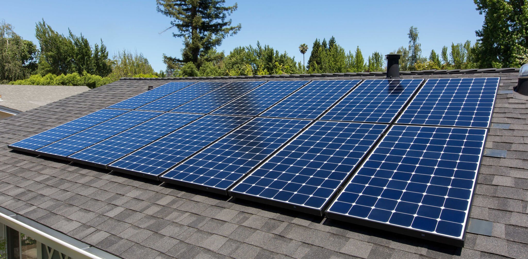 How Much Energy Does a Solar Panel Produce?