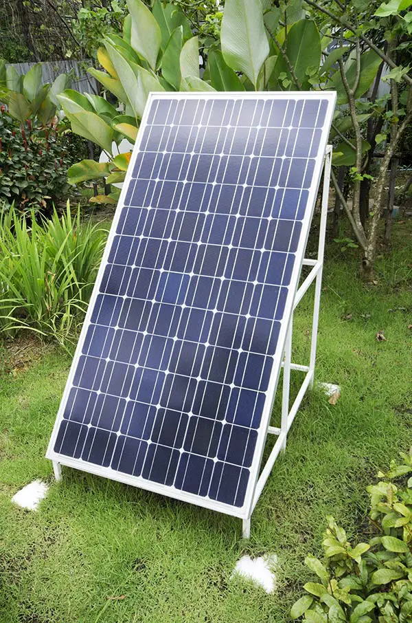 How to Build A Solar Generator At Home