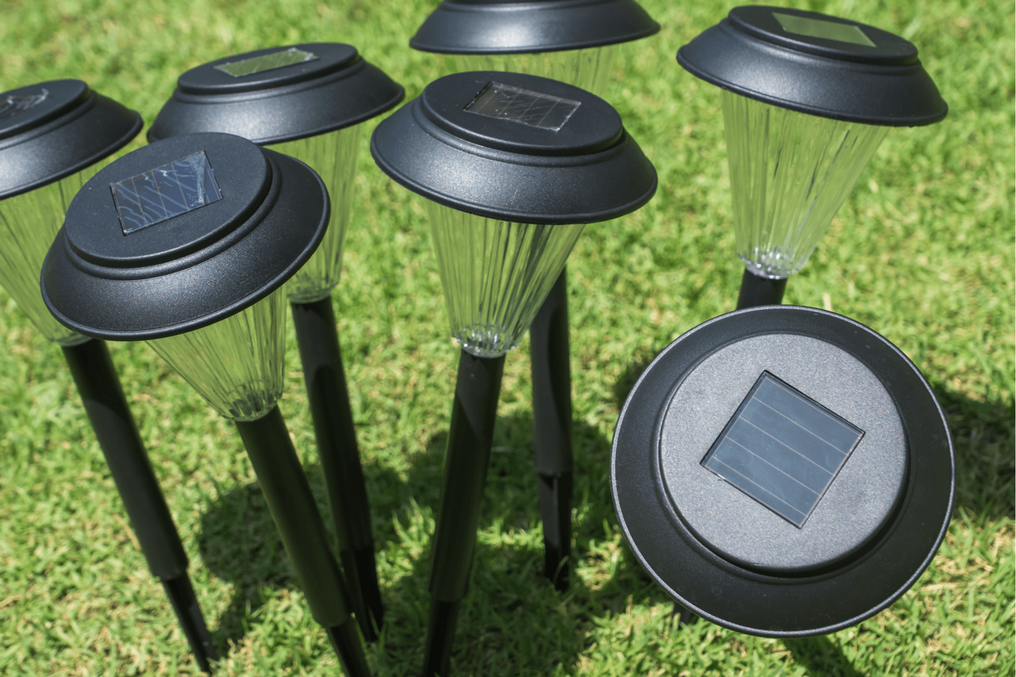 How to Clean + Maintain Outdoor Solar Lights (Guide ...