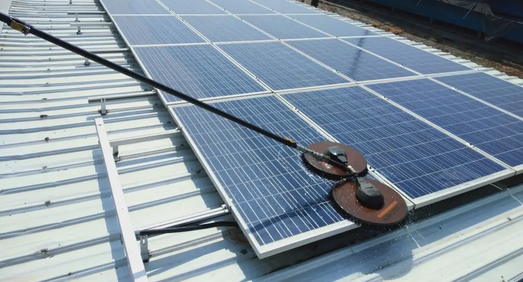 How To Clean Solar Panels From The Ground : Solar Panels ...