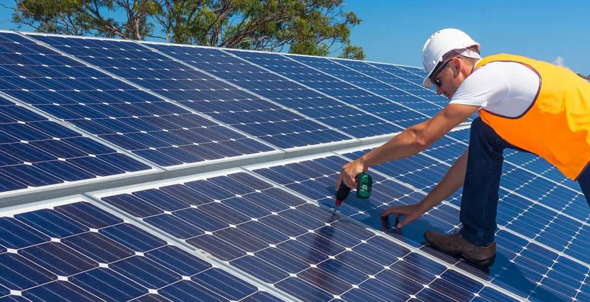 How to Install Solar Panels on Roof and Other Surfaces ...
