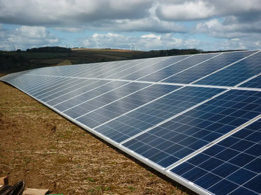 How to Start a Solar Energy Farm