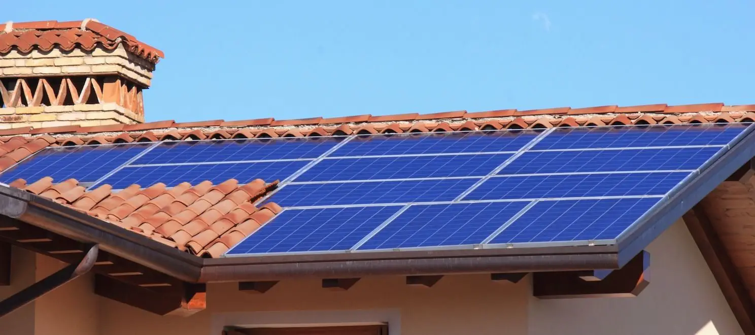 Is it better for homeowners to lease or buy solar panels?
