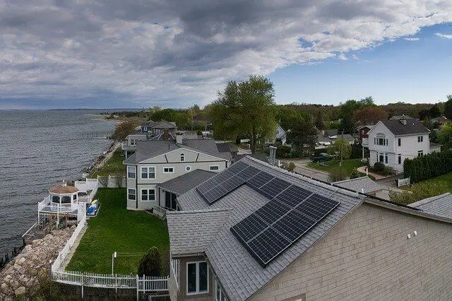 Is It Harder to Sell a House With Solar Panels?