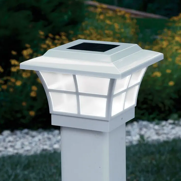 Prestige Solar Powered Lighted Post Caps (White)