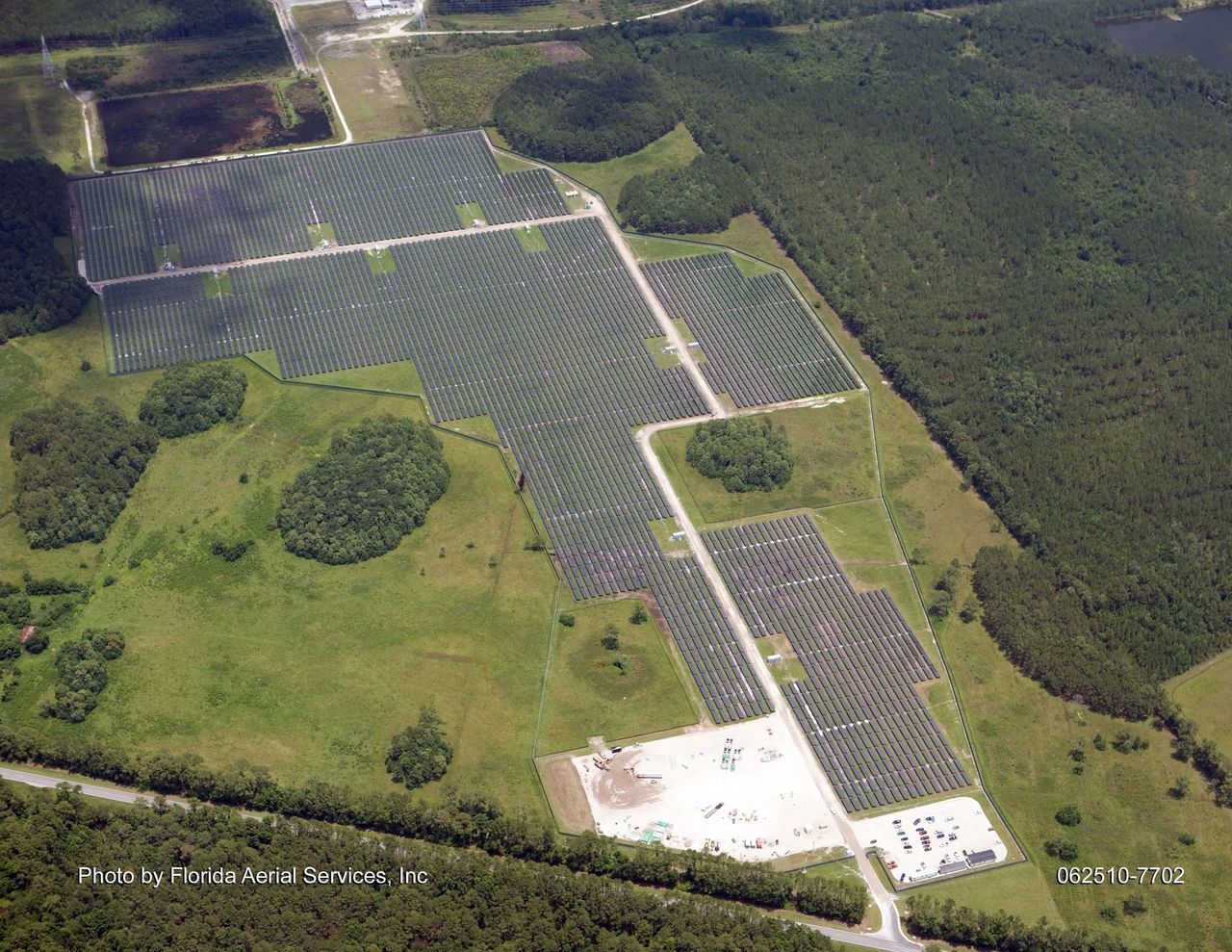 PSEG dedicates 15 megawatt solar farm in Jacksonville ...