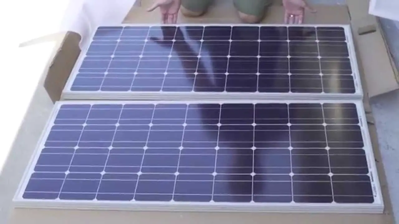 Renogy 100W Monocrystalline Solar Panel Unboxing