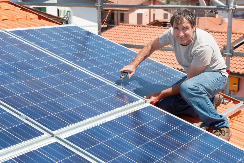 Residential Solar Panel Kits: Do it Yourself and Save ...