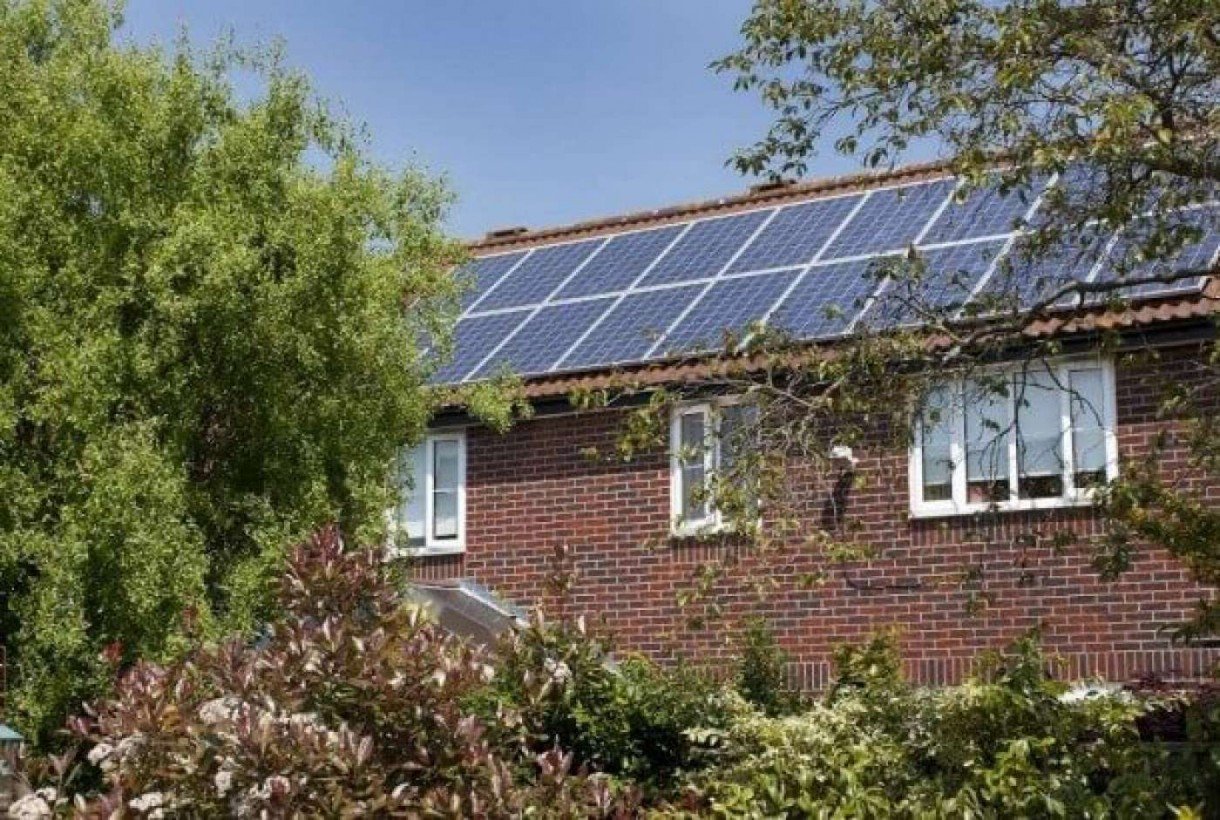 Should you install solar panels before selling your home ...