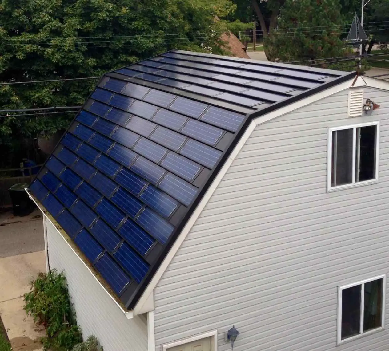 Solar Cell Roof Shingles