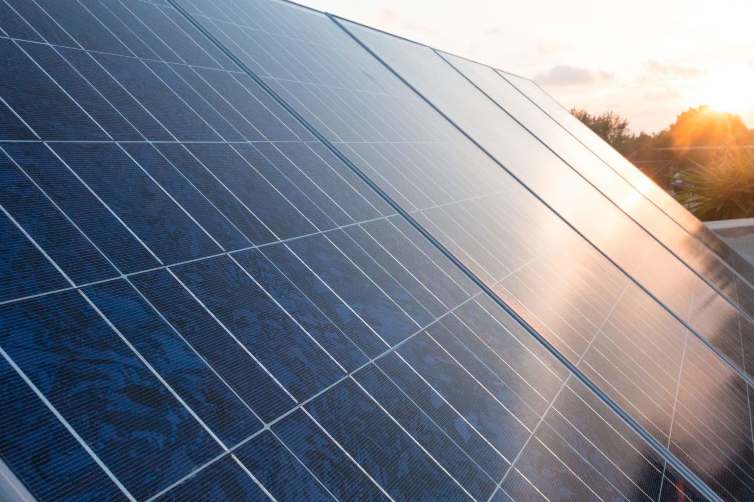 Solar Power 101: How Much Power Does a Solar Panel Produce?