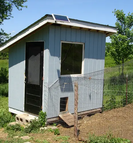 Topic Solar panel kit for chicken coop ~ Fikl