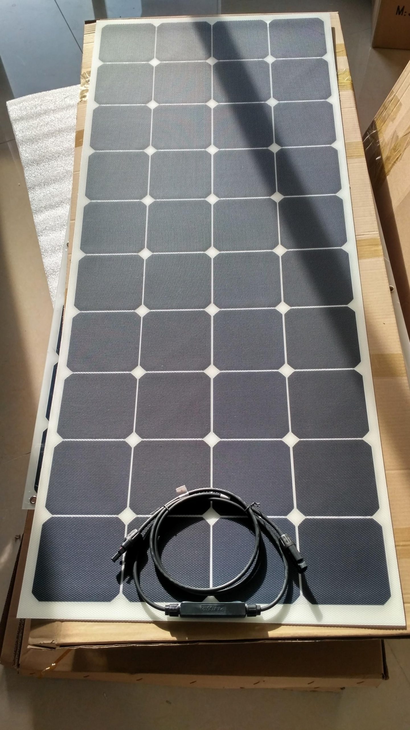 Usa Sunpower Cell Etfe 120w 100w 50w Semi Flexible Solar Panel With ...