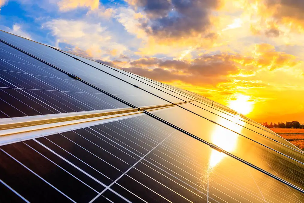What is the Lifespan of Solar Panels?